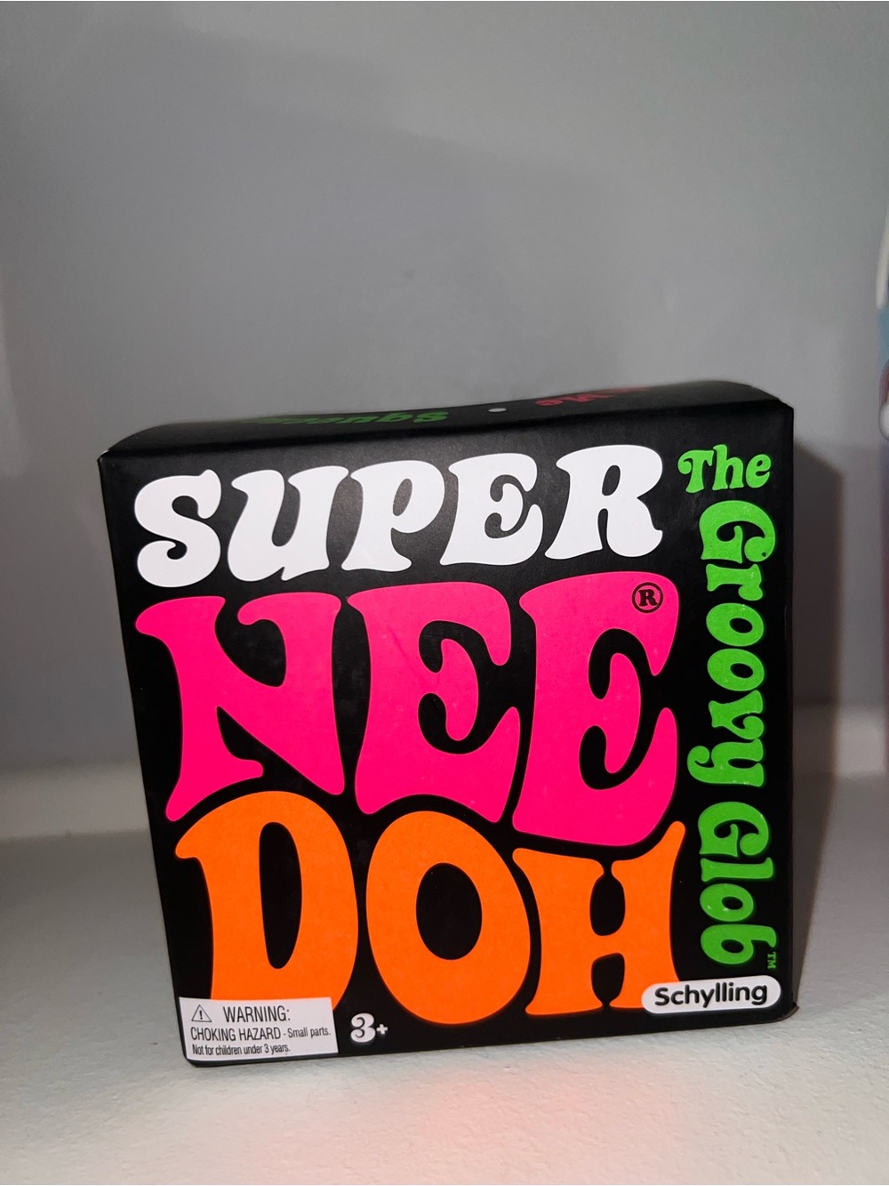 Super NeeDoh Groovy Globe Stress Ball - purple